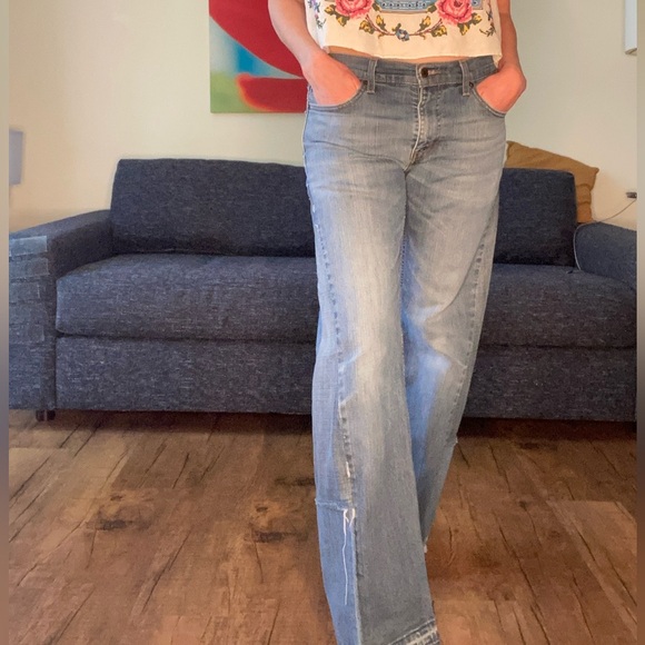 Wide leg jeans reconstructed Levi’s. Size 31